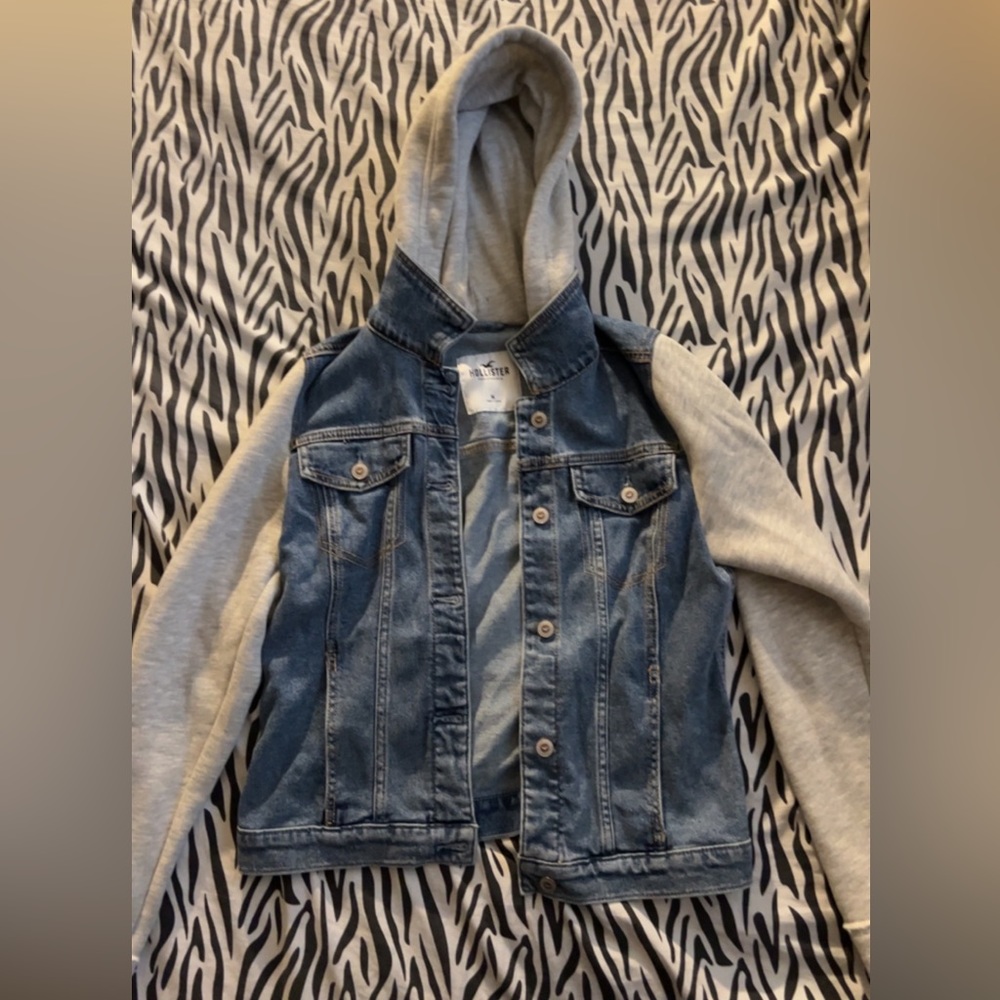 Denim hoodie jacket